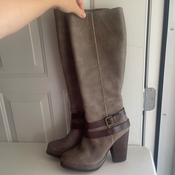 Sechelles leather platform knee high heeled boots - Picture 1 of 9